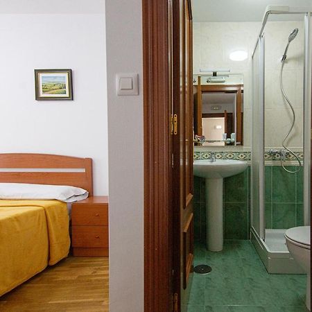 Yani'S Hospedaje Pension 1 Estrella Арріондас Екстер'єр фото
