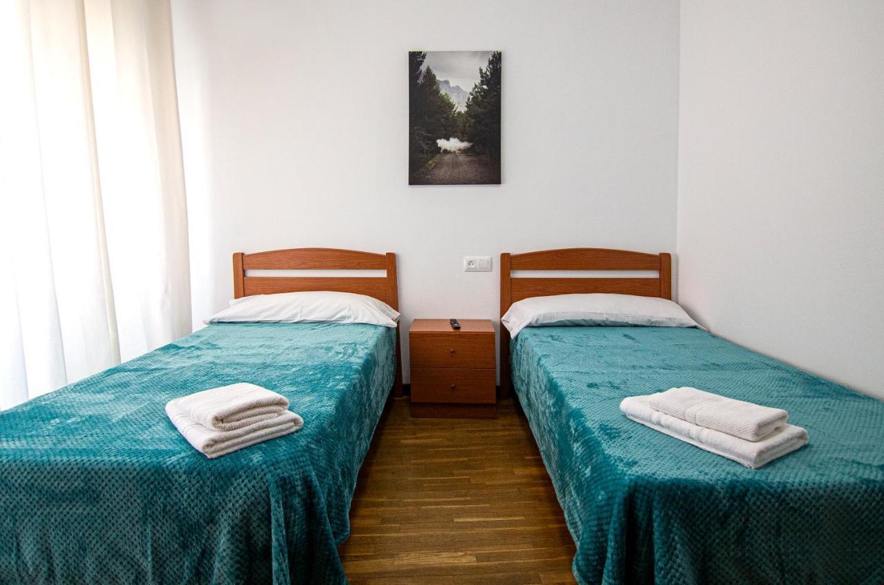Yani'S Hospedaje Pension 1 Estrella Арріондас Екстер'єр фото