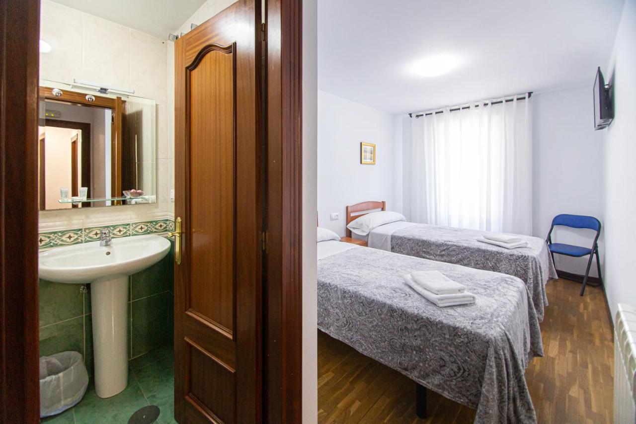 Yani'S Hospedaje Pension 1 Estrella Арріондас Екстер'єр фото